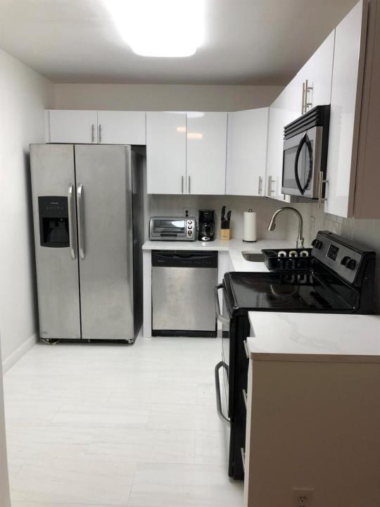 480 NW 20th Street 2140, Boca Raton, Floride 33431, États-Unis