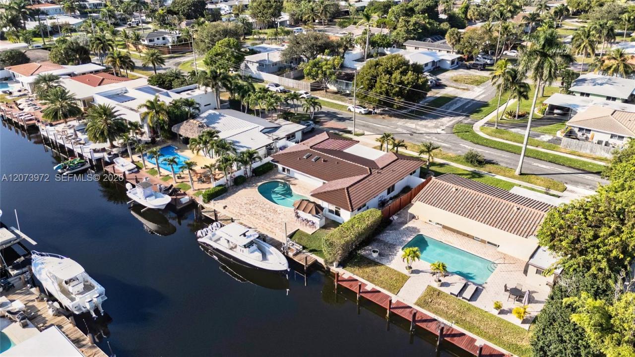 800 SE 3rd Ter, Pompano Beach, Florida 33060, Amerika Birleşik Devletleri