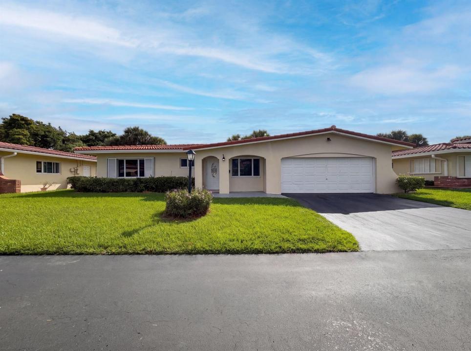 4360 NW 12th Drive, Deerfield Beach, Florida 33064, Stati Uniti
