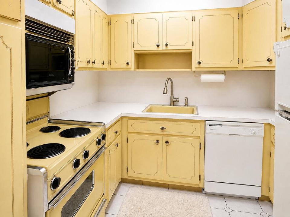 4330 HILLCREST Drive 602, Hollywood, Floride 33021, États-Unis