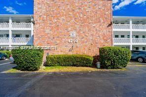 4750 NW 10th Ct 308, Plantation, Florida 33313, USA