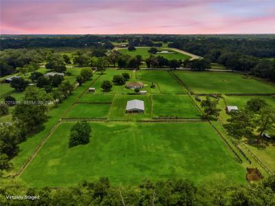 4698 NW 110TH AVENUE, Ocala, Florida 34482, USA