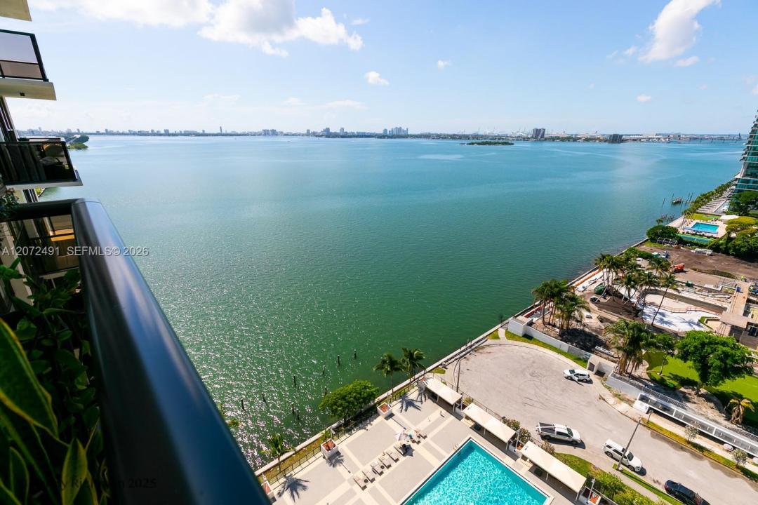 600 NE 36th St 1820, Miami, Floride 33137, États-Unis