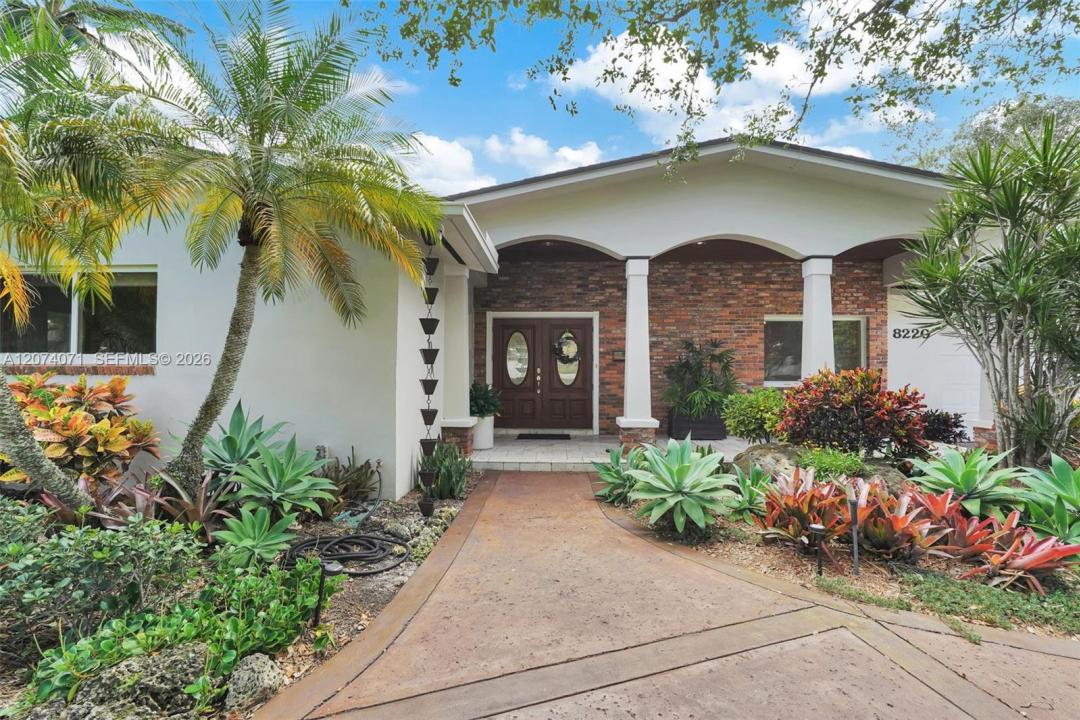 8220 SW 162nd St, Palmetto Bay, Floride 33157, États-Unis