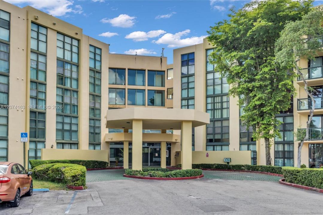 11780 SW 18th St 226-2, Miami, Floride 33175, États-Unis