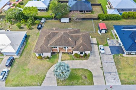 1006 Bayberry Loop, Clewiston, Florida 33440, USA