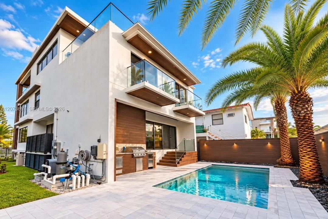 5601 N Ocean Dr, Hollywood, Florida 33019, USA