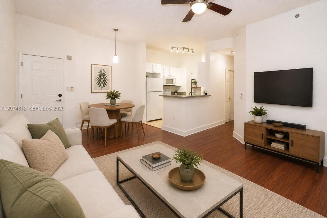 6001 SW 70th St 137, South Miami, Florida 33143, Stati Uniti