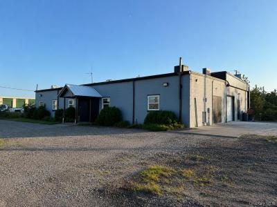 120 Perimeter Road N, Southampton, New York 11978, USA
