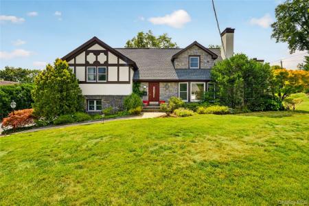 22 Northway, Eastchester, New York 10708, Stati Uniti