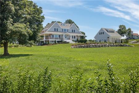 10 High Hill Road, Tiverton, Rhode Island 02878, USA