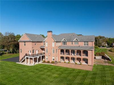3070 Diamond Hill Road, Cumberland, Rhode Island 02864, USA