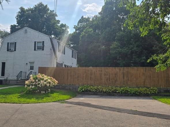 107 Church Street, Westerly, Rhode Island 02808, USA