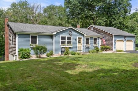 315 Saw Mill Road, Glocester, Rhode Island 02857, USA