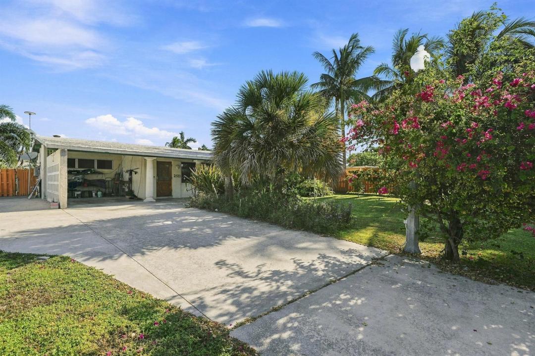 2511 NE 12TH Court, Pompano Beach, Floride 33062, États-Unis