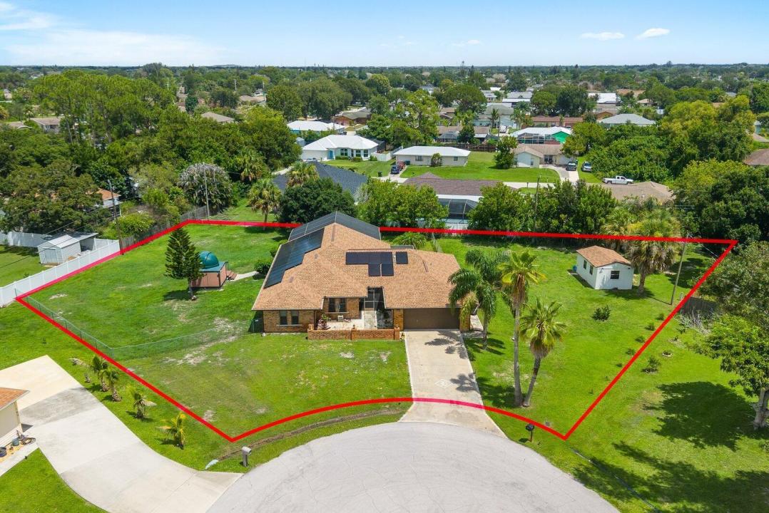 101 SE NASH Court, Port St. Lucie, Floride 34983, États-Unis