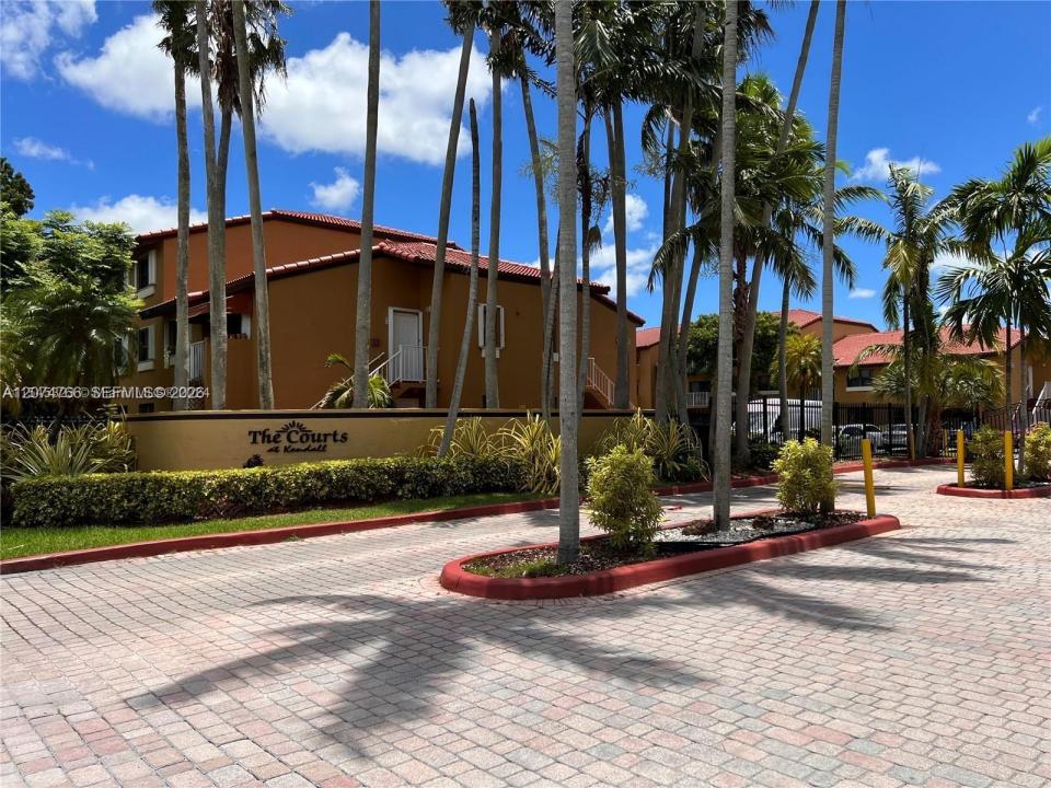 15600 SW 80th St L-102, Miami, Floride 33193, États-Unis