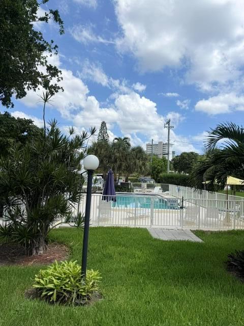 2060 NE 1ST Street 9, Deerfield Beach, Floride 33441, États-Unis