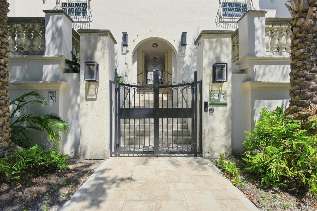 243 Meridian Avenue 113, Miami Beach, Florida 33139, Stati Uniti