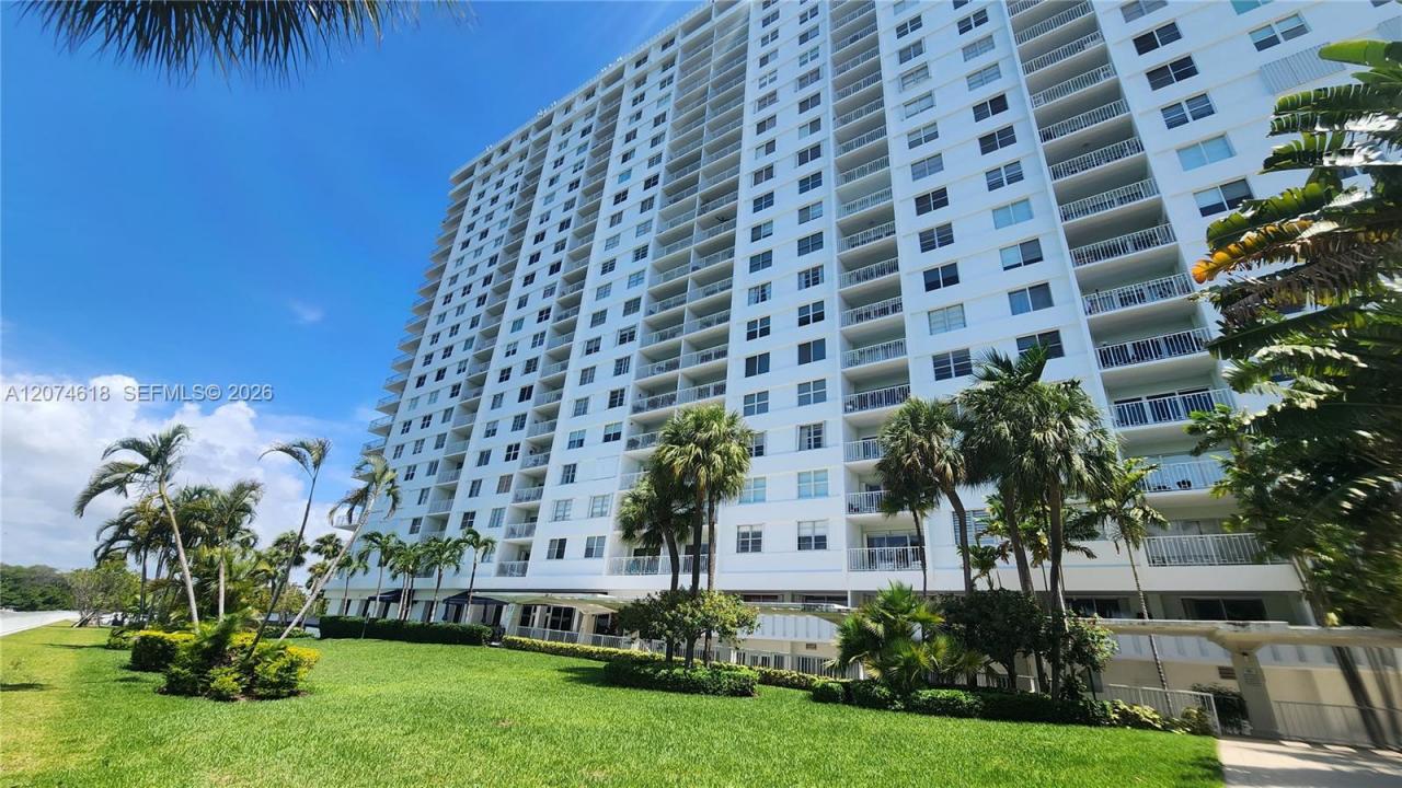 500 Bayview Dr 1725, Sunny Isles Beach, Floride 33160, États-Unis