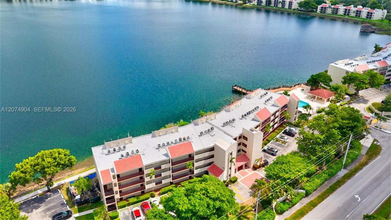 114 Lake Emerald Dr 409, Oakland Park, فلوريدا 33309, الولايات المتحدة