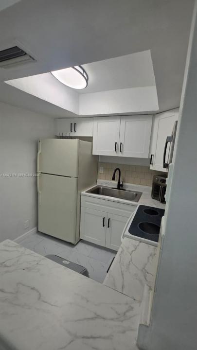 5303 NW 18th Ct 5303, Lauderhill, Floride 33313, États-Unis