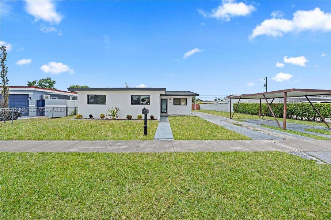 1014 W 66th St, Hialeah, Florida 33012, USA