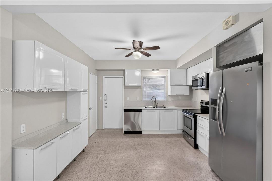 260 SW 31st Ct 260, Miami, Florida 33135, Stati Uniti