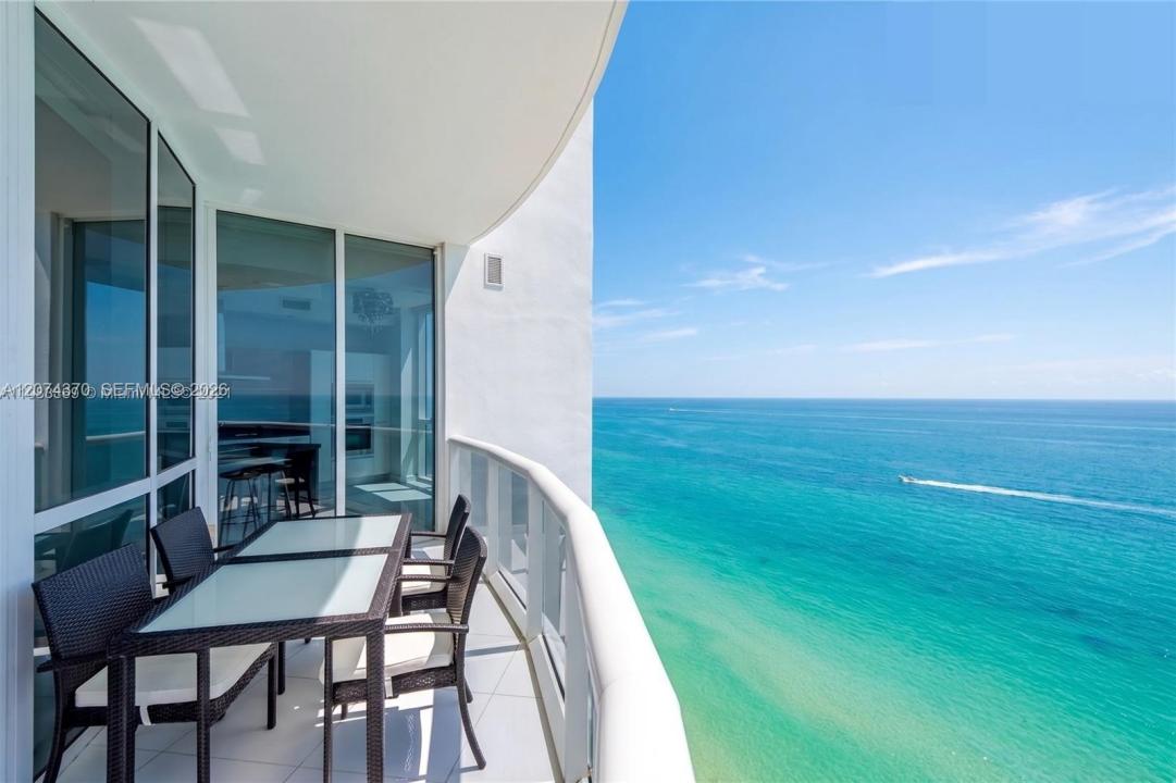 18201 Collins Ave 4409, Sunny Isles Beach, Floride 33160, États-Unis
