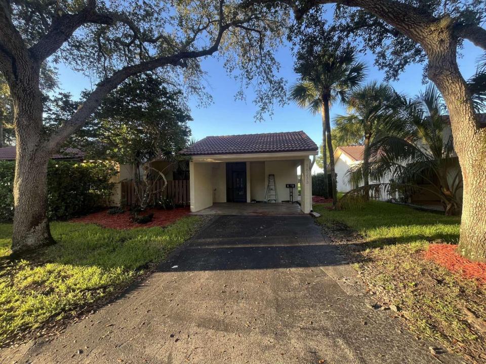 16233 Laurel Drive 17, Weston, Floride 33326, États-Unis