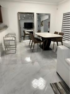 10630 NW 88th St 228, Doral, Florida 33178, USA
