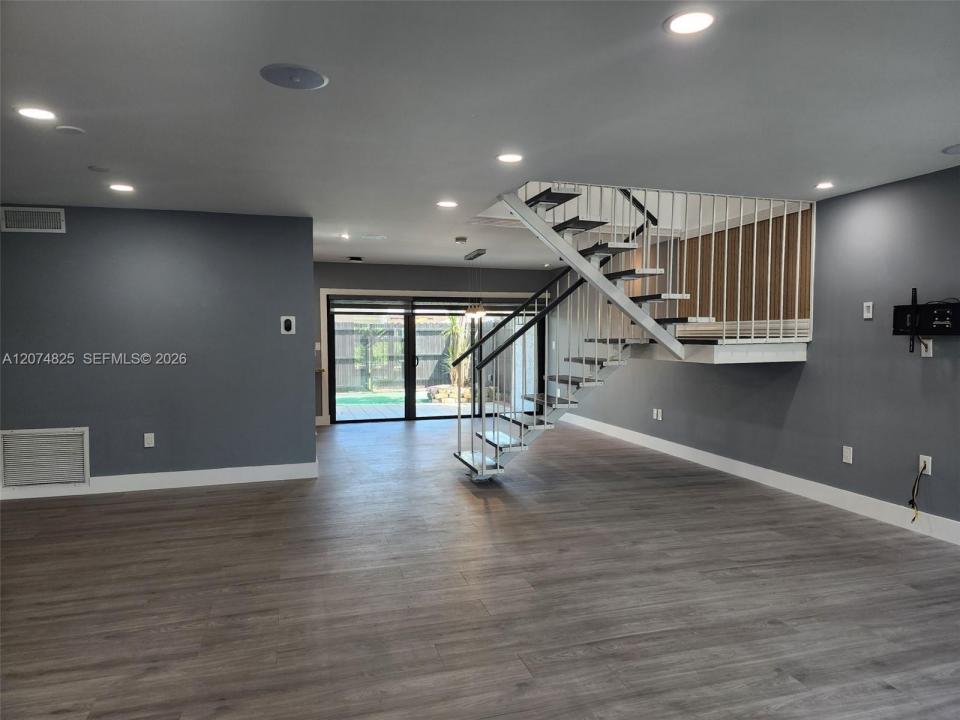 6518 Kendale Lakes Dr 809, Miami, Floride 33183, États-Unis