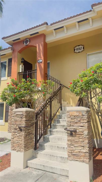 990 NE 33rd Ter 202, Homestead, Florida 33033, Stati Uniti