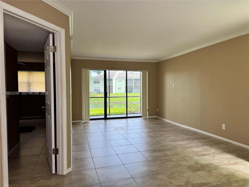 8749 NW 39th St 8749, Sunrise, Floride 33351, États-Unis