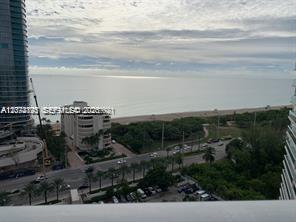 100 Bayview Dr 2010, Sunny Isles Beach, Flórida 33160, Estados Unidos