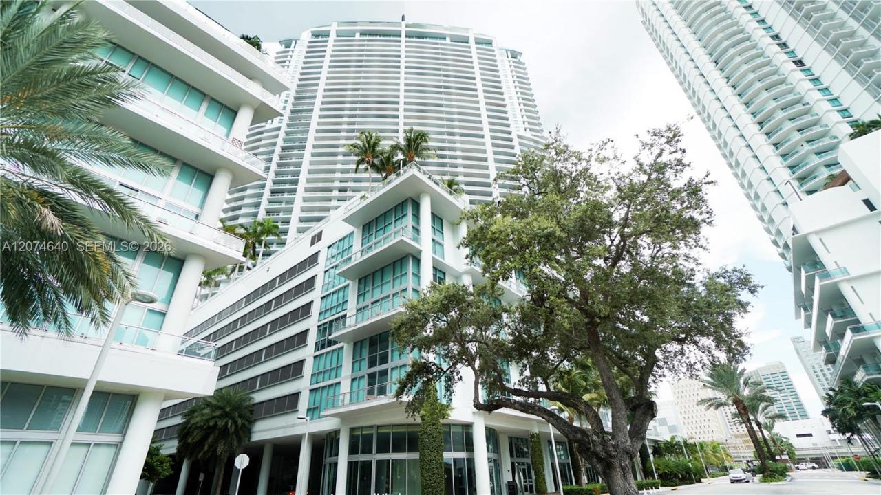 90 SW 3rd St 4406, Miami, Florida 33130, Stati Uniti