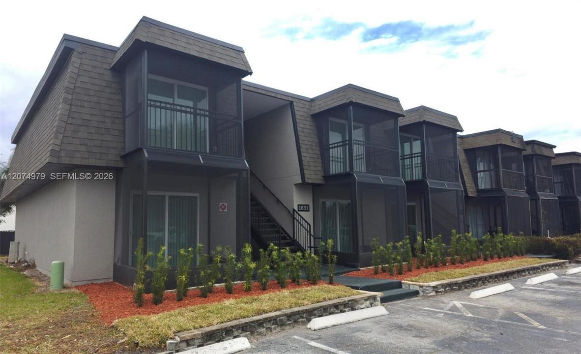 2023 S Semoran Blvd D, Orlando, Florida 32822, USA