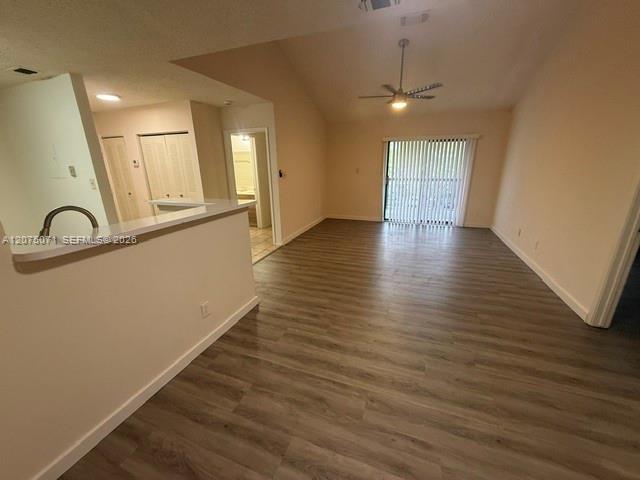 11229 W Atlantic Blvd 305, Coral Springs, Florida 33071, Stati Uniti