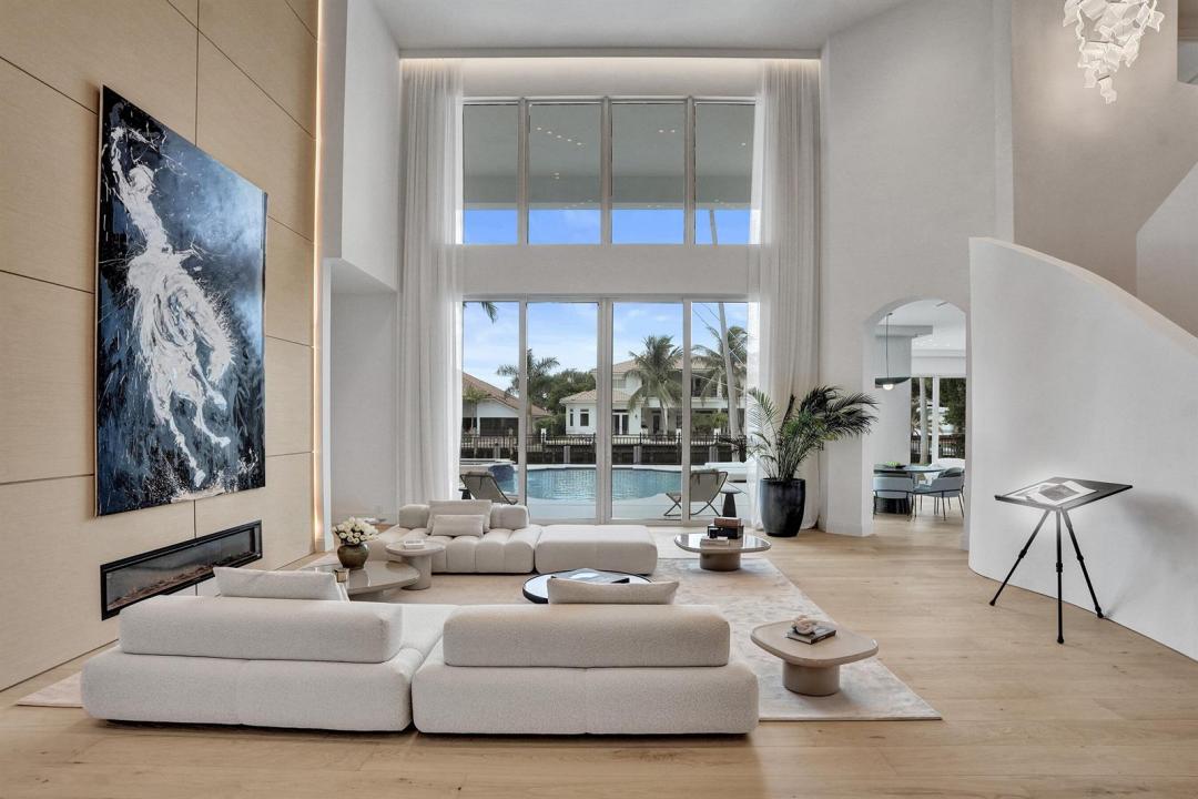 30 S COMPASS Drive, Fort Lauderdale, Florida 33308, USA