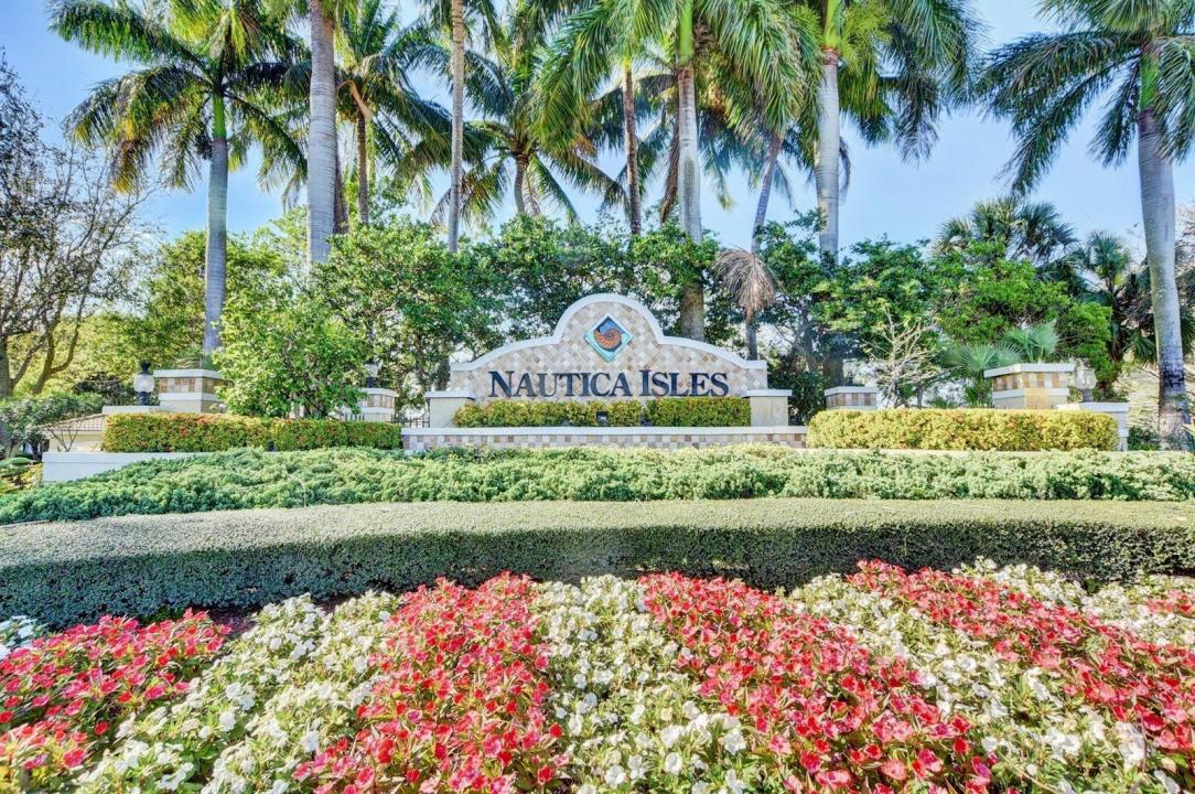 5088 NORTHERN LIGHTS Drive, Floride 33463, États-Unis