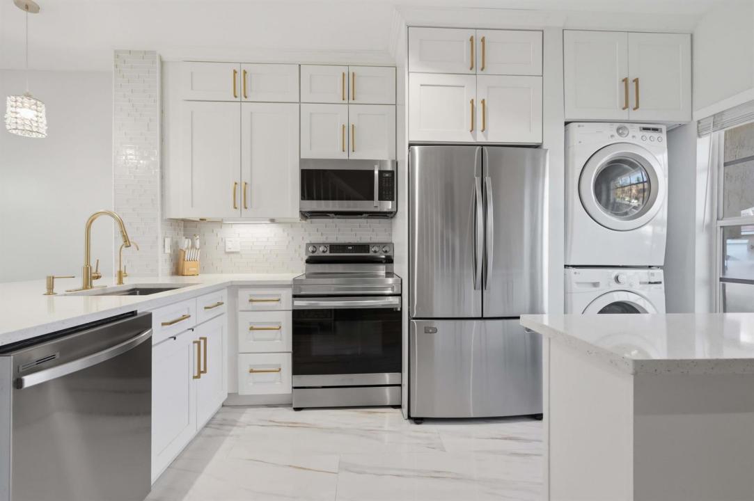 12207 SW 6TH Street, Pembroke Pines, Floride 33025, États-Unis