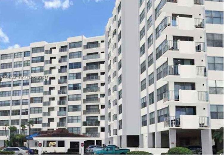 1300 NE Miami Gardens Dr 609E, Miami, Floride 33179, États-Unis