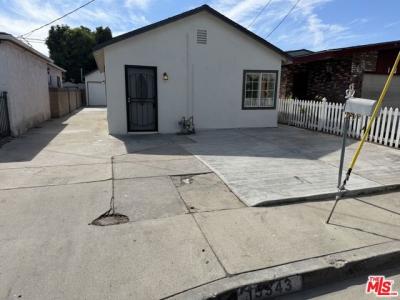 Pimenta Avenue, Paramount, Californie 90723, États-Unis