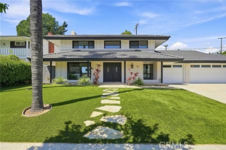 Dorothy, Fullerton, Californie 92831, États-Unis