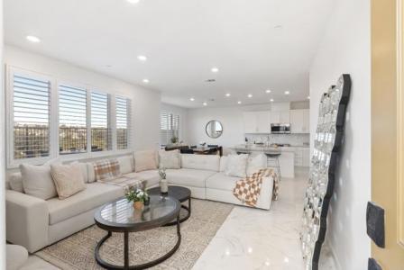 Mateo Street, Chula Vista, Kaliforniya 91911, Amerika Birleşik Devletleri