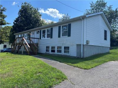11 Maybrey Drive, Westerly, Rhode Island 02891, USA