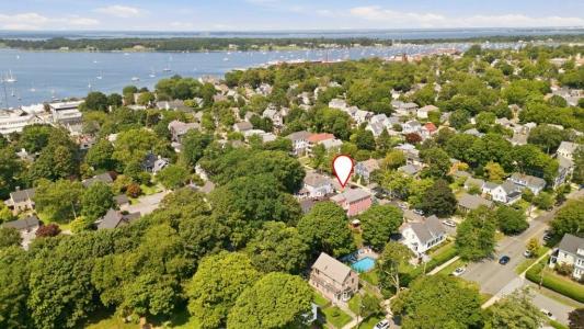 88 Burton Street, Bristol, Rhode Island 02809, Estados Unidos