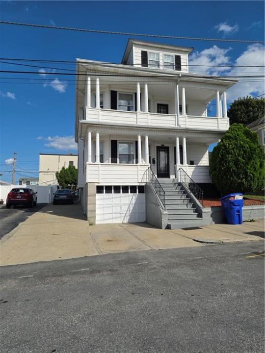 100 South Blossom Street A, East Providence, Rhode Island 02914, USA