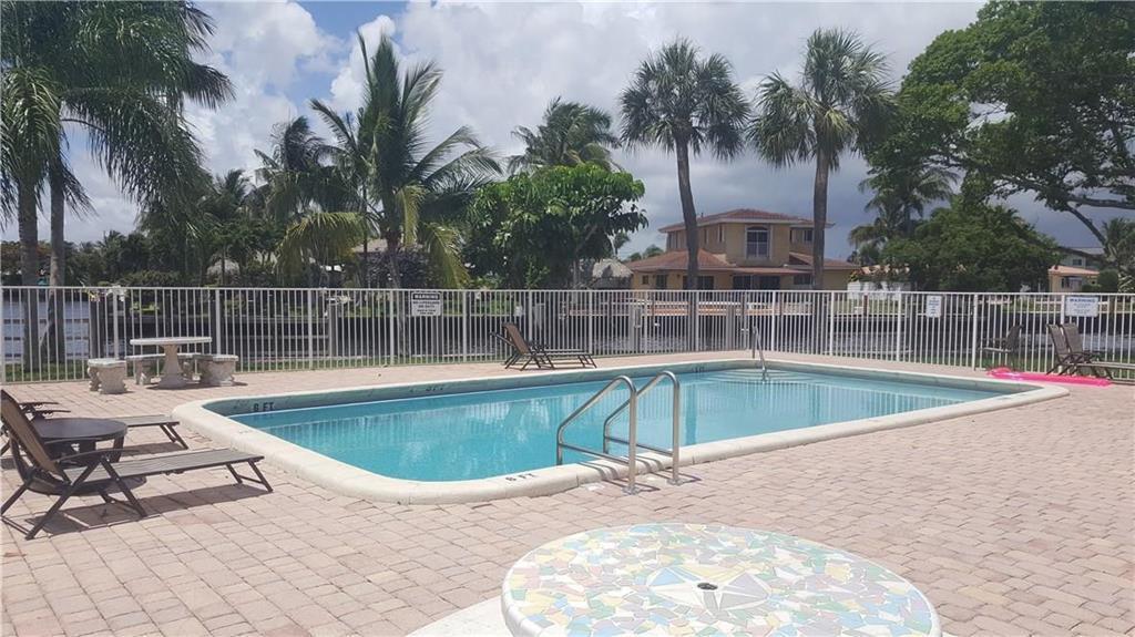 101 SE 6TH Avenue 11, Pompano Beach, Floride 33060, États-Unis