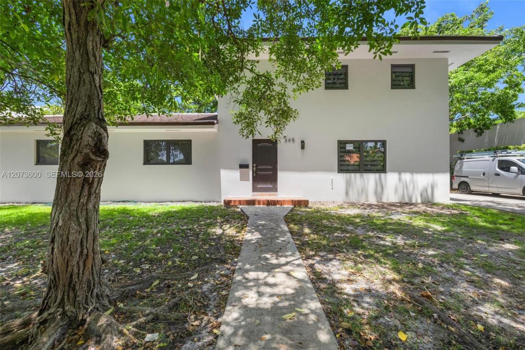 345 Sarto Ave 1, Coral Gables, フロリダ 33134, アメリカ合衆国